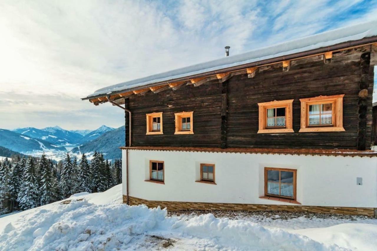 Holiday home Bauernhuette Niedermaisgut *